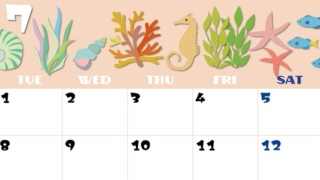 2025年7月横型の月曜始まり 海の生き物イラストがかわいいA4無料カレンダー