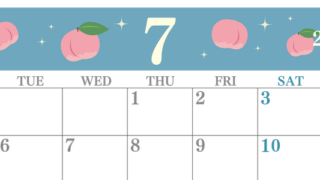 2027年7月横型の月曜始まり 桃のイラストがかわいいA4無料カレンダー